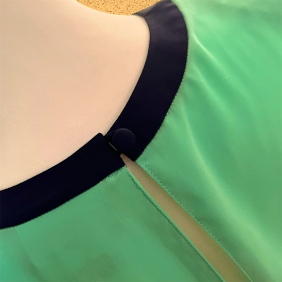 VTG 90s Turquoise and Navy Button Neck Closure Polyester Top | S - Picture 6 of 7